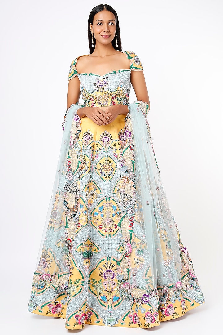 Yellow Raw Silk Embellished Bridal Lehenga Set by Aisha Rao at Pernia's Pop Up Shop