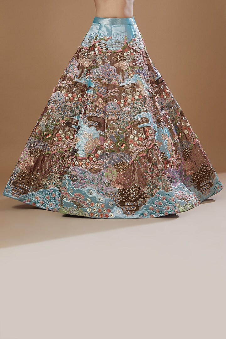 Antique Gold Tissue Printed Bridal Lehenga Set by Aisha Rao at Pernia's Pop Up Shop