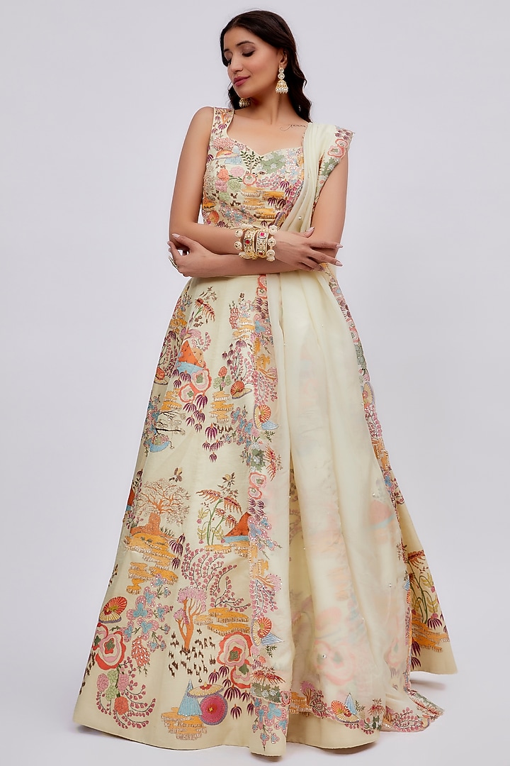 Ivory Kasab Satin Embellished Bridal Lehenga Set by Aisha Rao at Pernia's Pop Up Shop