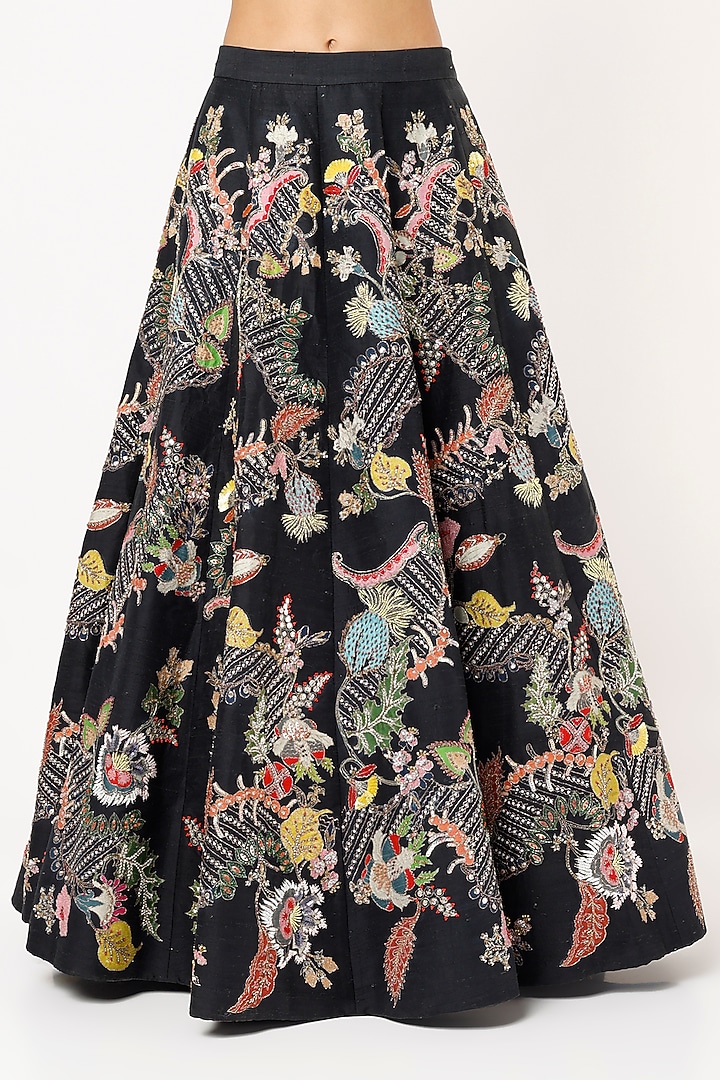 Black Embellished Bridal Lehenga Set by Aisha Rao at Pernia's Pop Up Shop