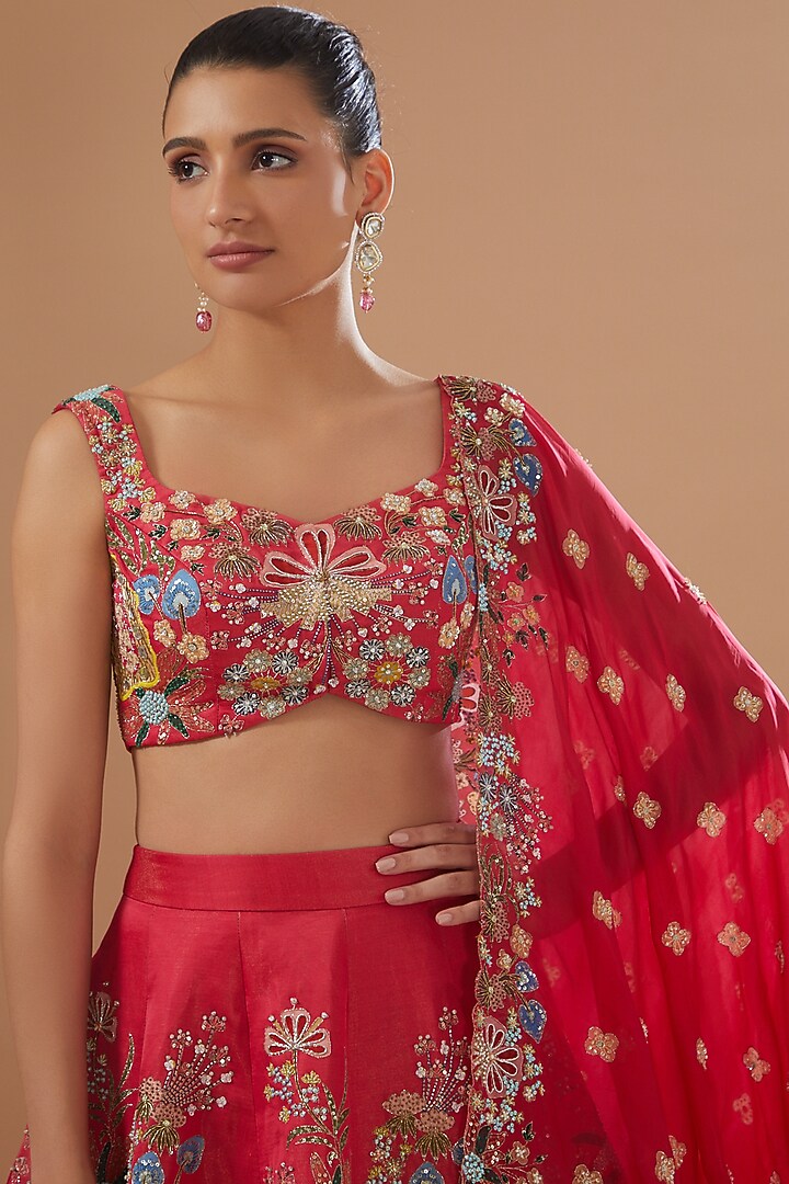 Carmine Pink Kasab Satin Embellished Bridal Lehenga Set by Aisha Rao at Pernia's Pop Up Shop