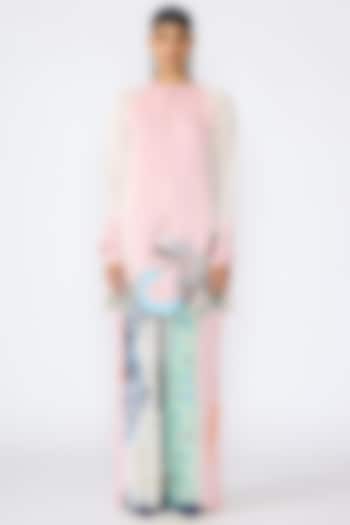 Ivory & Pink Double Georgette Applique Embellished Kurta Set by Aisha Rao at Pernia's Pop Up Shop