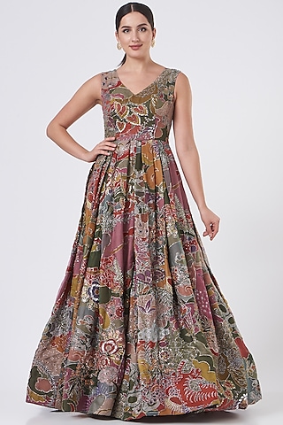 Green Printed Embellished Gown by Aisha Rao at Pernia's Pop Up