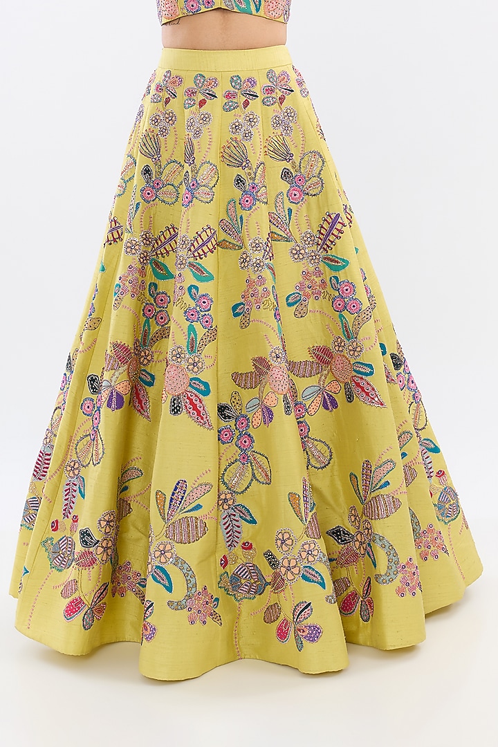 Lime Raw Silk Applique Embellished Bridal Lehenga Set by Aisha Rao at Pernia's Pop Up Shop