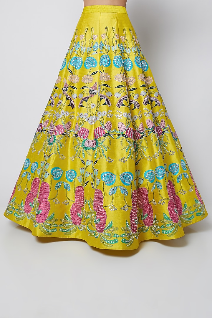 Yellow Embellished Bridal Lehenga Set by Aisha Rao at Pernia's Pop Up Shop