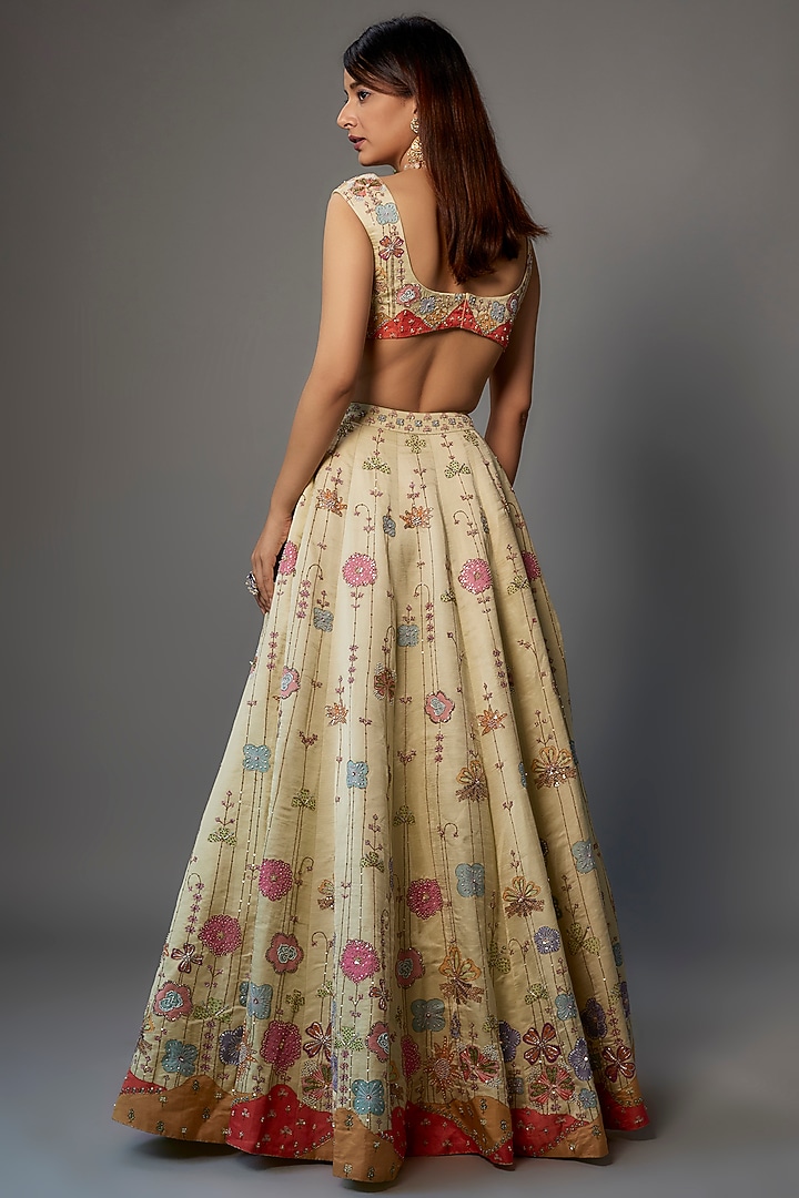 Ivory Kasab Satin Printed Bridal Lehenga Set by Aisha Rao at Pernia's Pop Up Shop