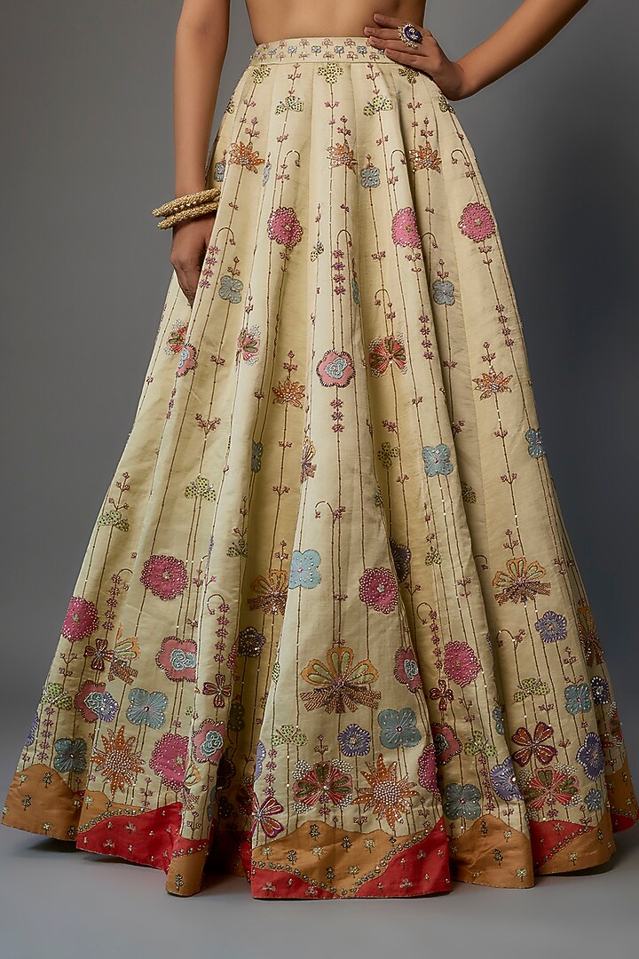 Ivory Kasab Satin Printed Bridal Lehenga Set by Aisha Rao at Pernia's Pop Up Shop