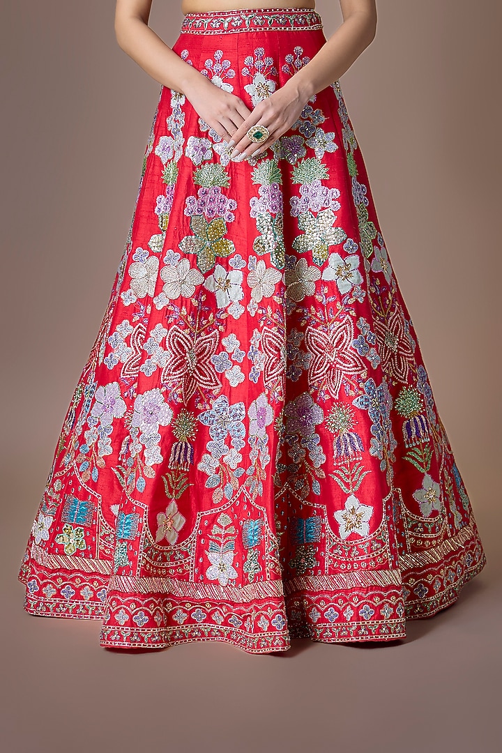 Red Raw Silk Applique Embellished Bridal Lehenga Set by Aisha Rao at Pernia's Pop Up Shop