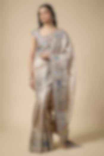 Champagne Banarasi Tissue Brocade Applique Embellished Bridal Saree Set by Aisha Rao at Pernia's Pop Up Shop