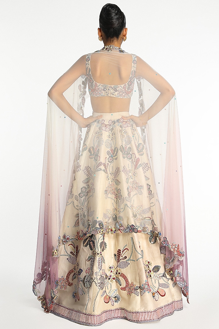 Ivory Raw Silk Applique Embellished Bridal Lehenga Set by Aisha Rao at Pernia's Pop Up Shop