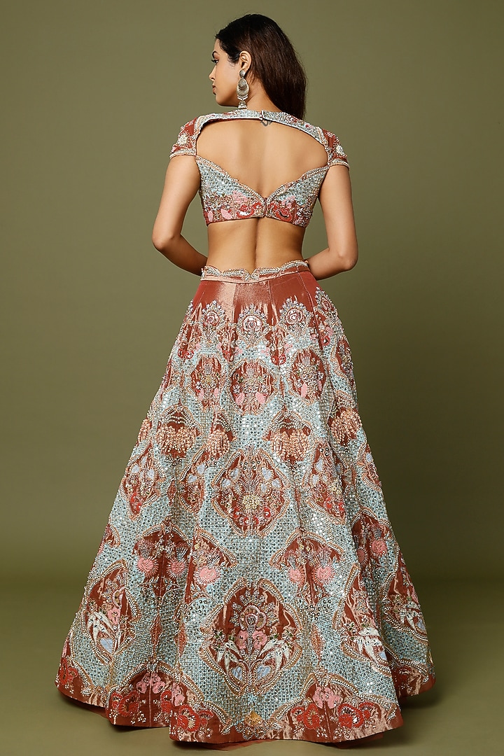 Maroon Juna Embellished Bridal Lehenga Set by Aisha Rao at Pernia's Pop Up Shop