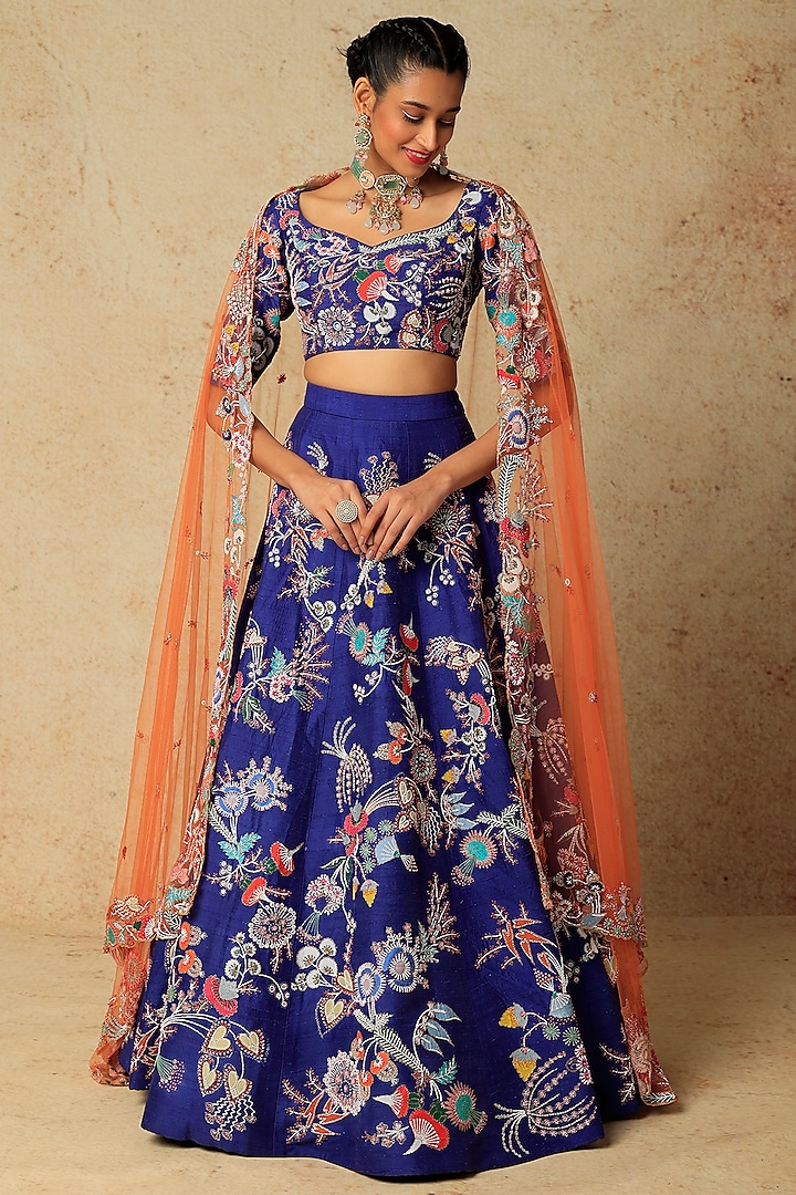 Electric Blue Silk Embellished Bridal Lehenga Set by Aisha Rao at Pernia's Pop Up Shop