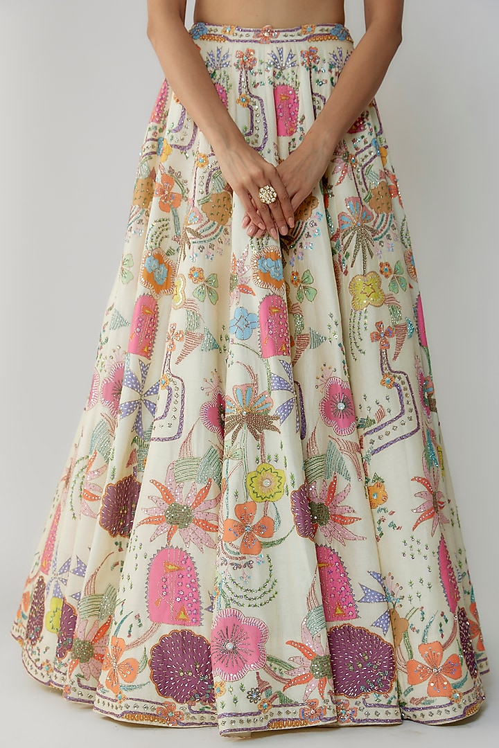 Ivory Raw Silk Bridal Lehenga Set by Aisha Rao at Pernia's Pop Up Shop