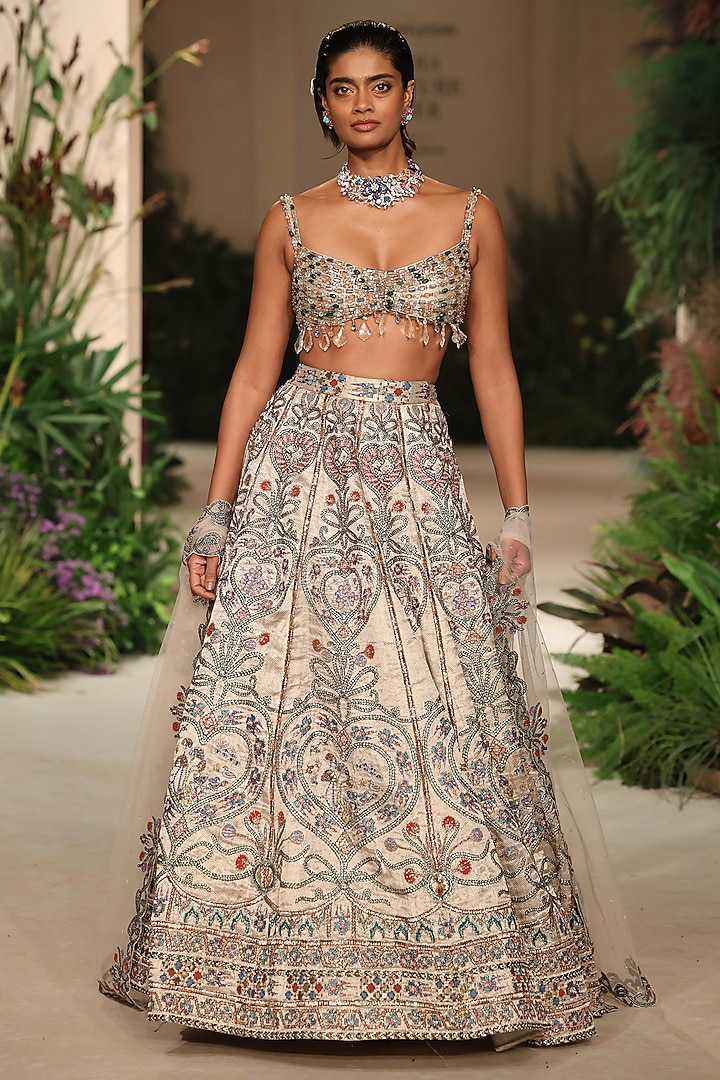 Silver Banarasi Tissue Brocade Applique Embellished Bridal Lehenga Set by Aisha Rao at Pernia's Pop Up Shop