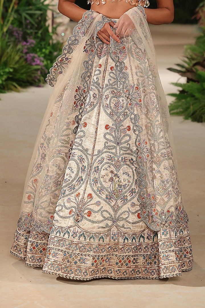 Silver Banarasi Tissue Brocade Applique Embellished Bridal Lehenga Set by Aisha Rao at Pernia's Pop Up Shop