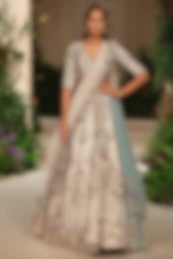 Silver Banarasi Tissue Brocade Applique Embellished Bridal Lehenga Set by Aisha Rao at Pernia's Pop Up Shop