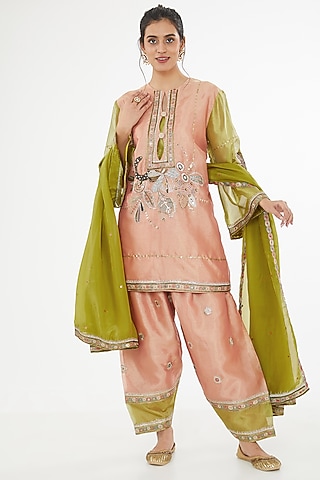 Peach Tissue Applique Embellished Kurta Set by Aisha Rao