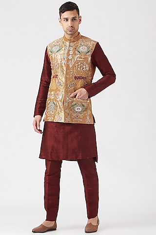 Copper Tissue Zardosi & Mukaish Embroidered Bundi Jacket Set by Aisha Rao Men