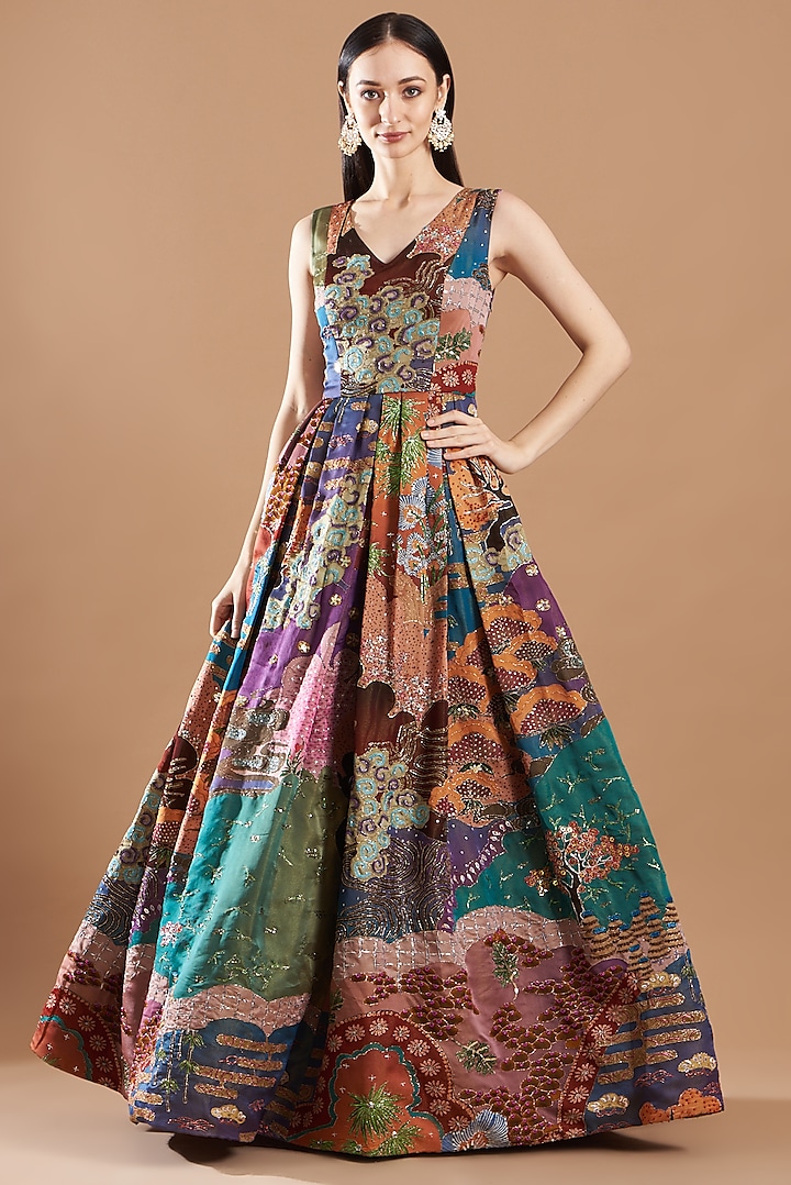 Orange Trencadis Embellished Bridal Gown by Aisha Rao at Pernia's Pop Up Shop