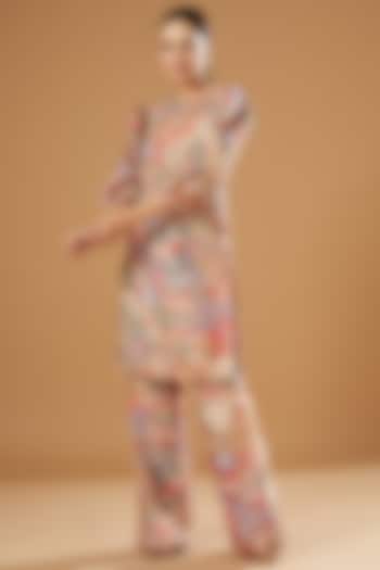 Red Raw Silk Printed & Embellished Kurta Set by Aisha Rao at Pernia's Pop Up Shop