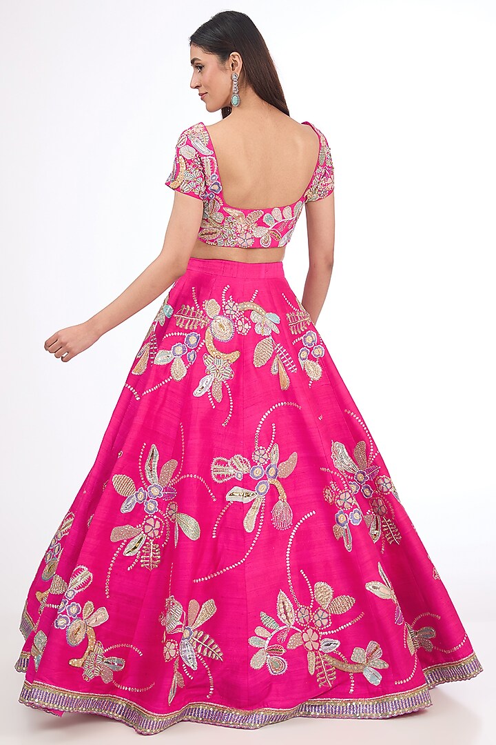 Red Raw Silk Bridal Lehenga Set by Aisha Rao at Pernia's Pop Up Shop