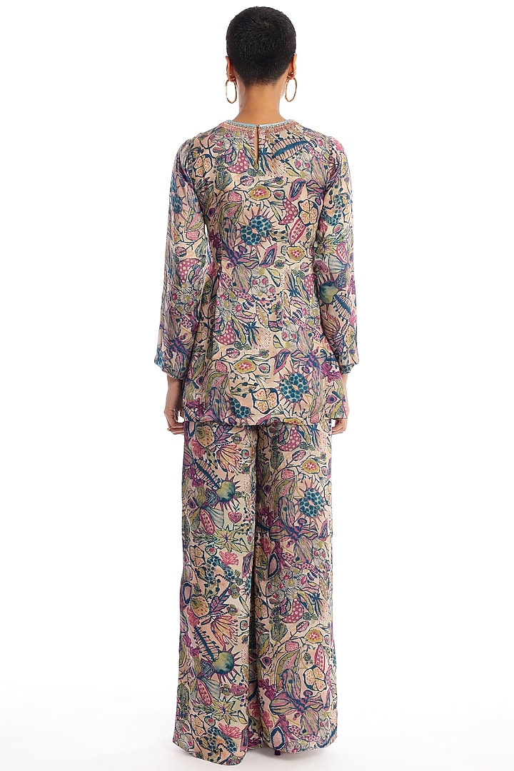 Pink & Green Silky Satin Printed Short Kurta Set by Aisha Rao at Pernia's Pop Up Shop