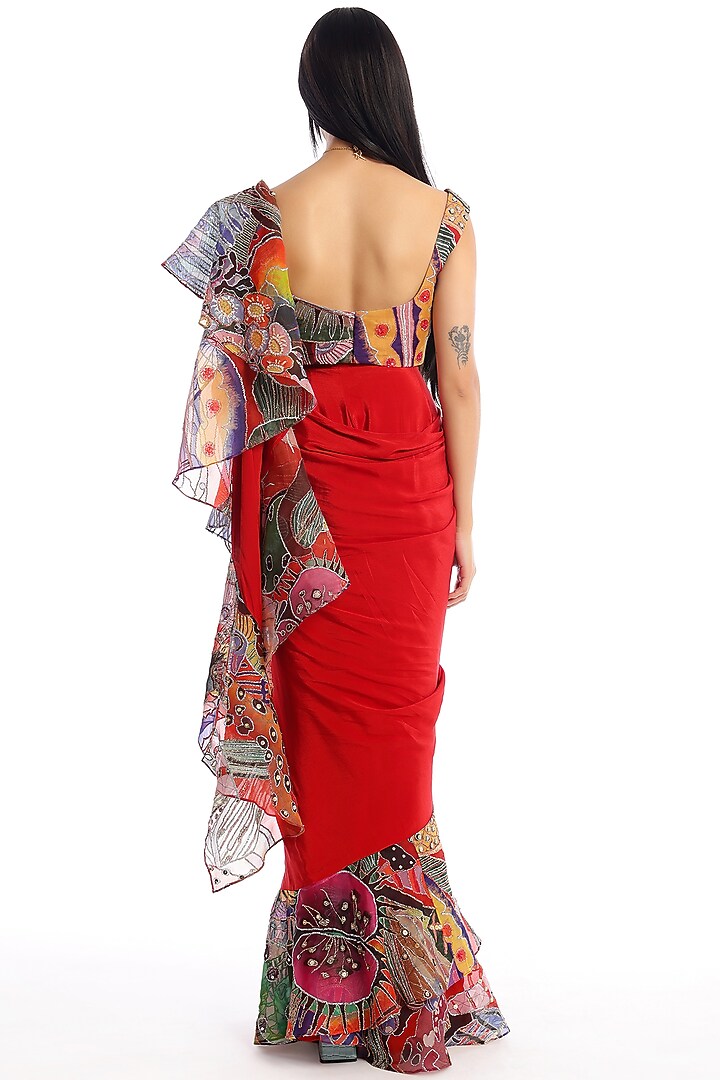 Candy Red Mulberry Crepe & Organza Ruffled Stitched Reception Saree Set by Aisha Rao at Pernia's Pop Up Shop