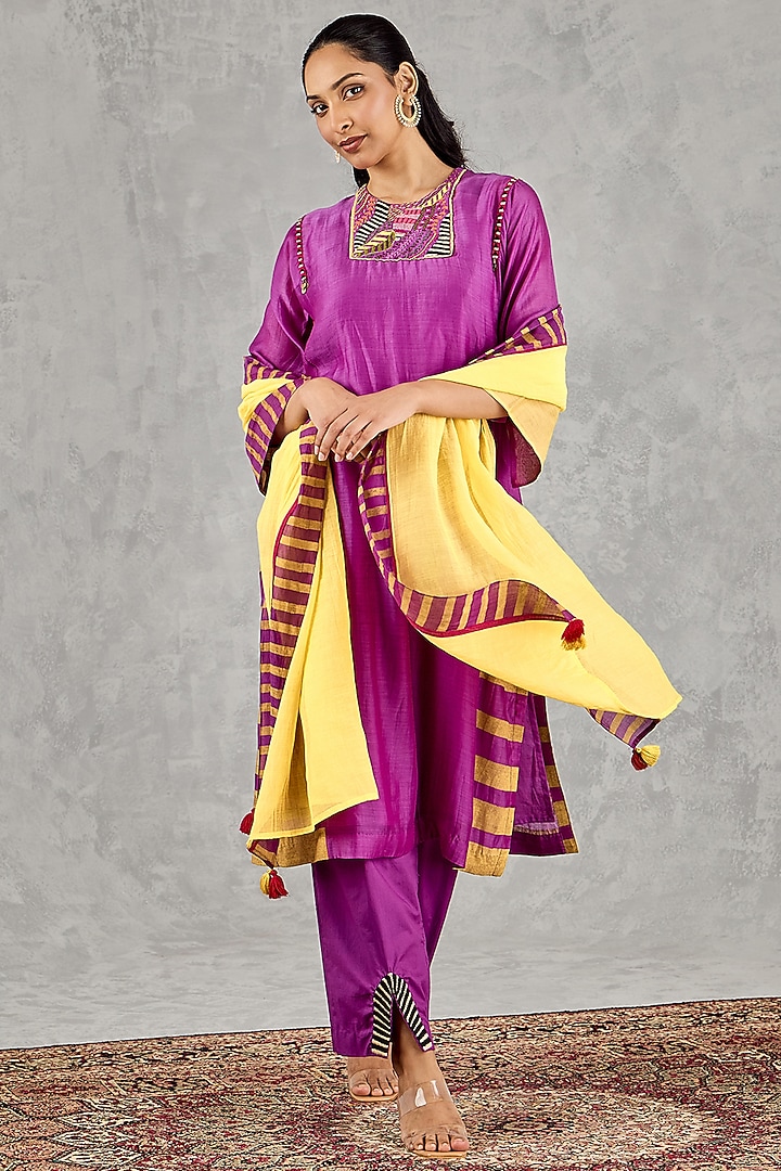 Purple Chanderi Stripe Printed & Thread Embroidered Kurta Set by Shivani Bhargava at Pernia's Pop Up Shop