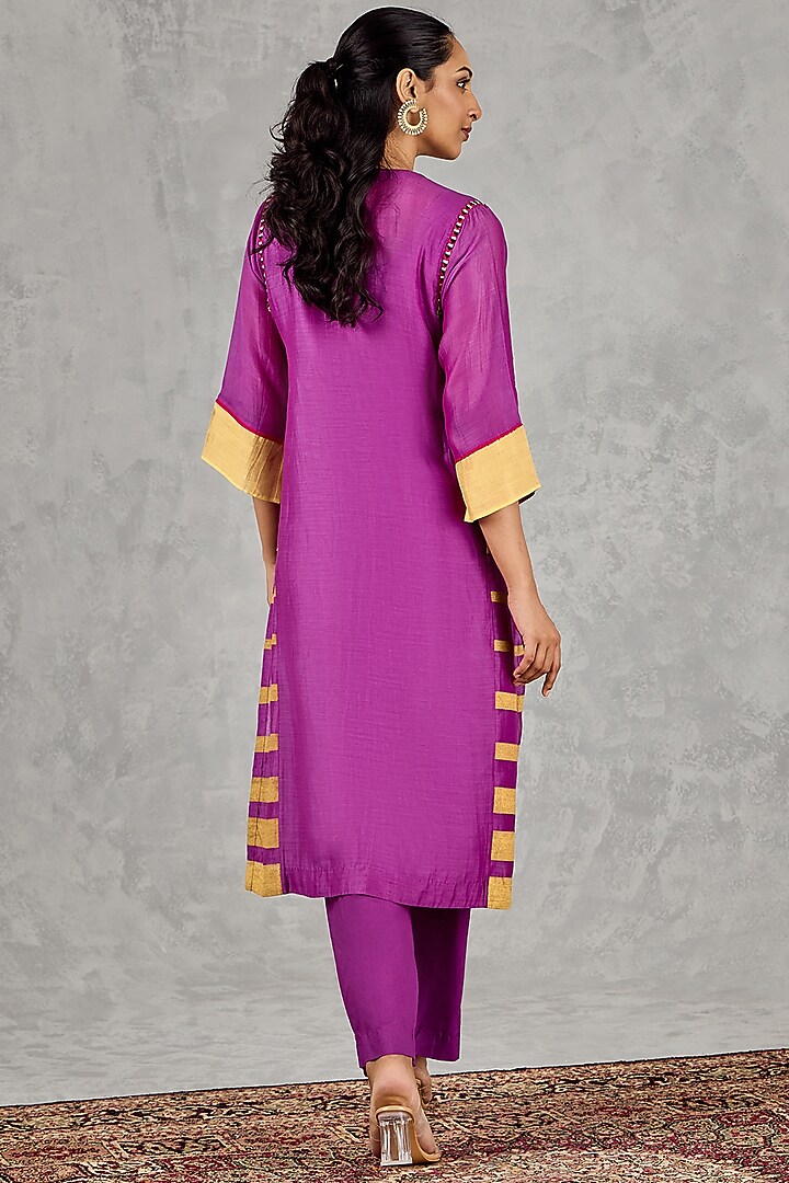 Purple Chanderi Stripe Printed & Thread Embroidered Kurta Set by Shivani Bhargava at Pernia's Pop Up Shop