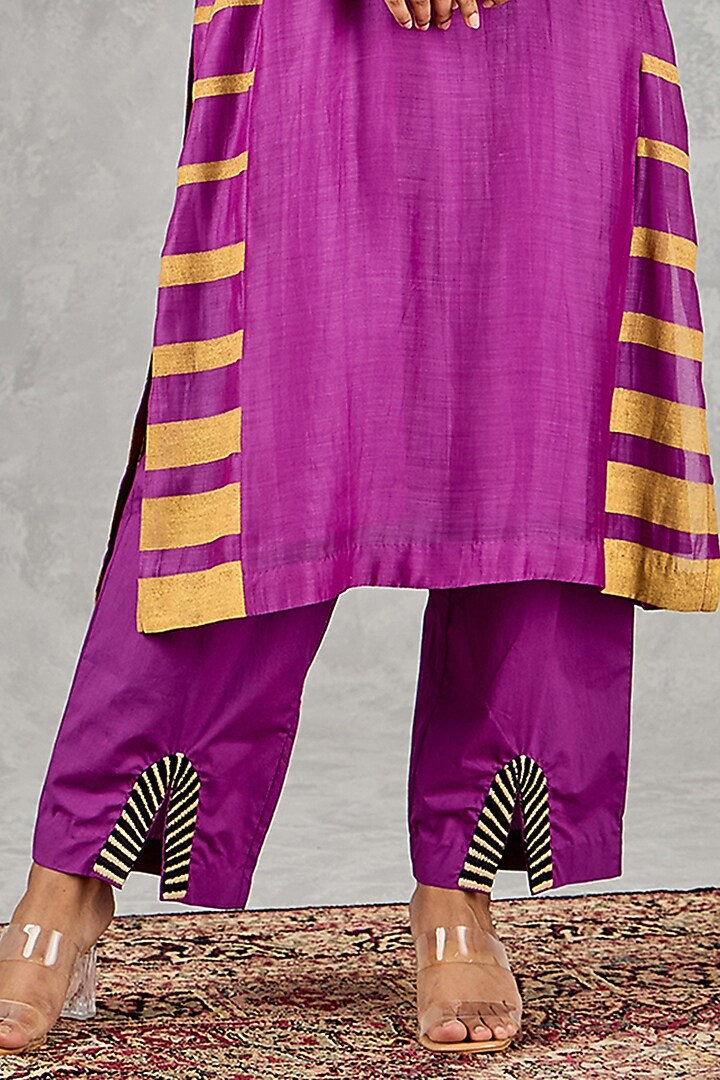 Purple Chanderi Stripe Printed & Thread Embroidered Kurta Set by Shivani Bhargava at Pernia's Pop Up Shop