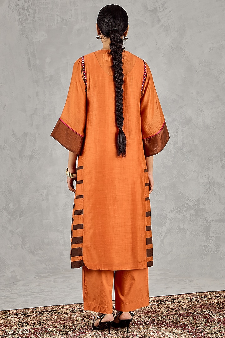 Orange Chanderi Stripe Printed & Thread Embroidered Kurta Set by Shivani Bhargava at Pernia's Pop Up Shop