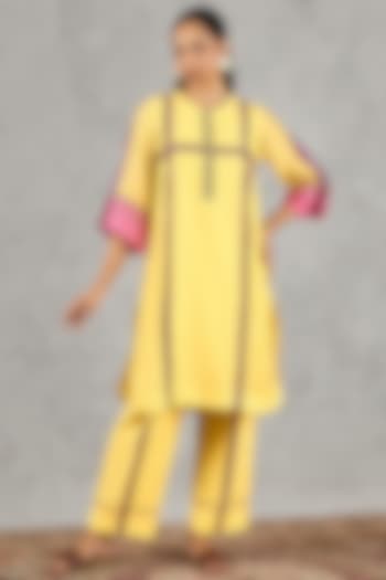 Olive Yellow Chanderi Stripe Handblock Printed Kurta Set by Shivani Bhargava at Pernia's Pop Up Shop