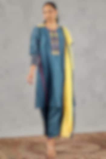 Blue Chanderi Embroidered Kurta Set by Shivani Bhargava at Pernia's Pop Up Shop
