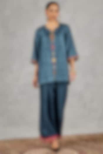 Blue Chanderi Geometric Embroidered Tunic Set by Shivani Bhargava at Pernia's Pop Up Shop