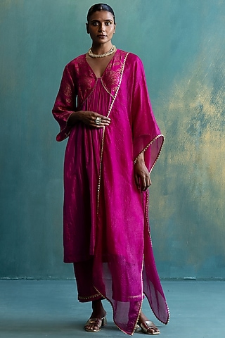 Pink Silk Hand Printed Kurta Set by Shivani Bhargava