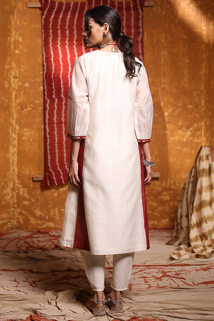 Ivory Chanderi Silk Tribal Embroidered & Color Blocked Kurta Set by Shivani Bhargava at Pernia's Pop Up Shop