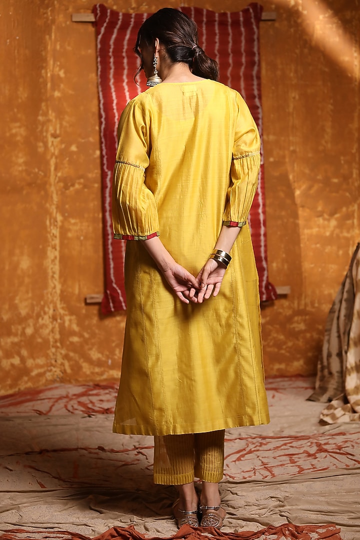 Mustard Handloom Chanderi Hand Embroidered Kurta Set by Shivani Bhargava at Pernia's Pop Up Shop