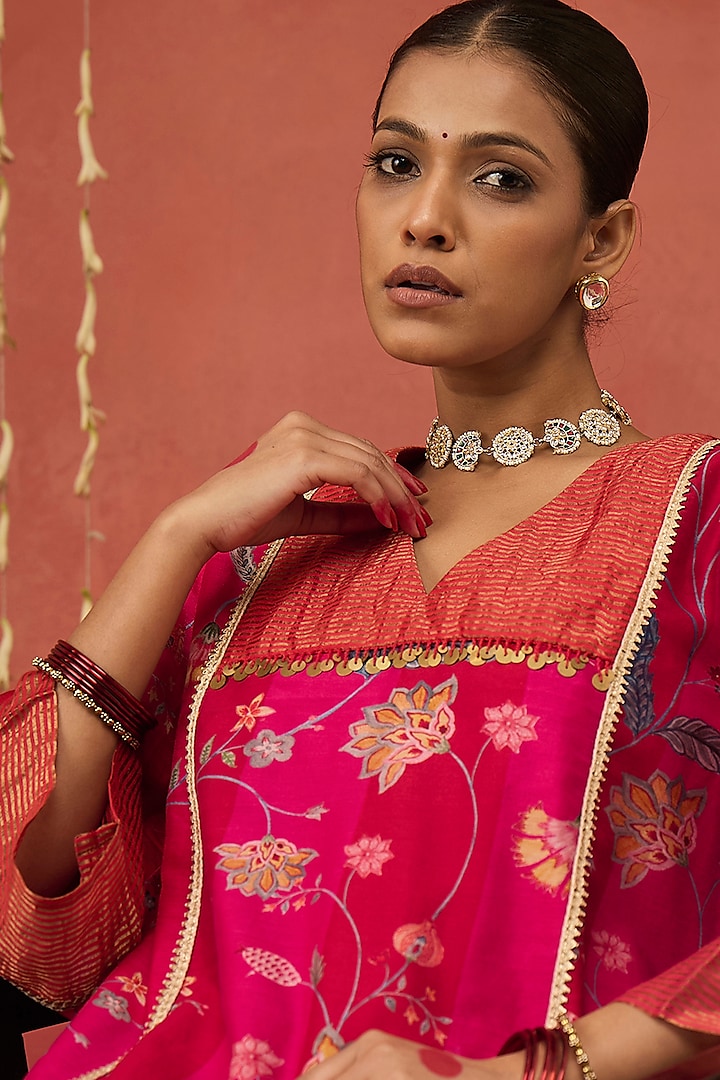 Red Chanderi Floral Chintz Printed Kurta Set by Shivani Bhargava at ...