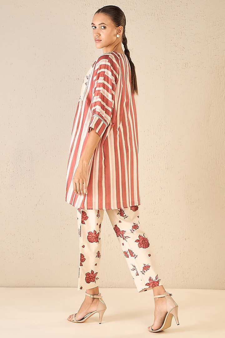 Red Chanderi Striped Cape Set by shivani bhargava at Pernia's Pop Up Shop