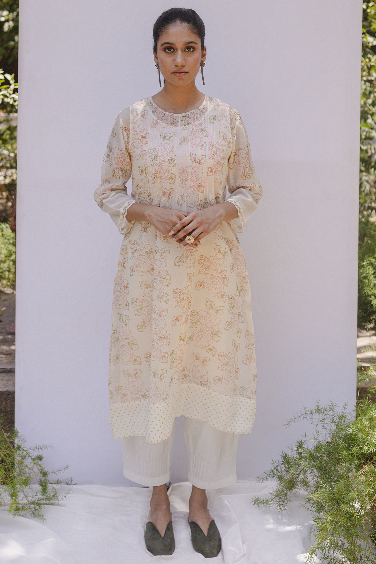 Ivory Hand Block Printed Kurta Set by Shivani Bhargava at Pernia's Pop Up Shop