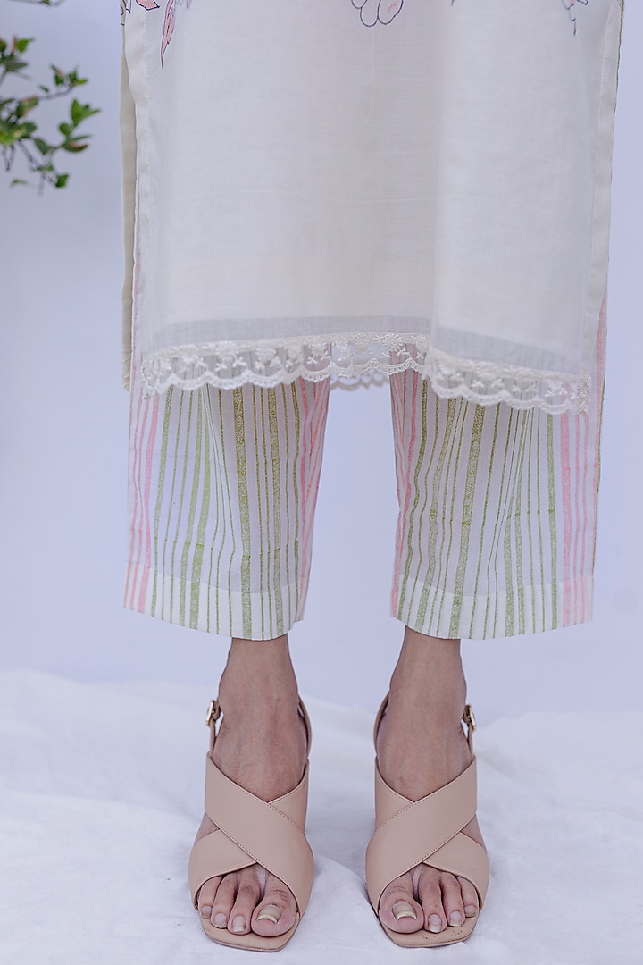 Ivory Hand Embroidered Kurta Set by Shivani Bhargava at Pernia's Pop Up Shop