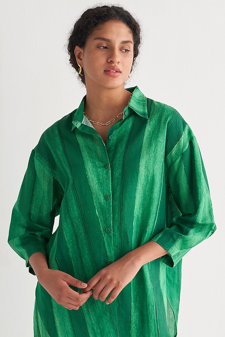 Green Cotton Linen Digital Printed Shirt by Shivani Bhargava