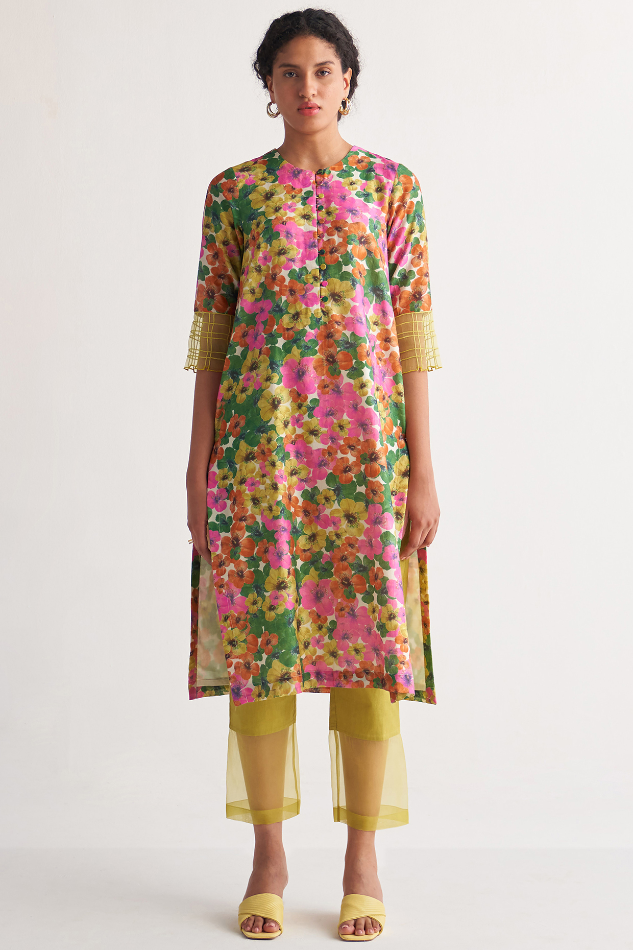 Multi-Colored Chanderi Digital Printed Kurta by Shivani Bhargava at Pernia's Pop Up Shop