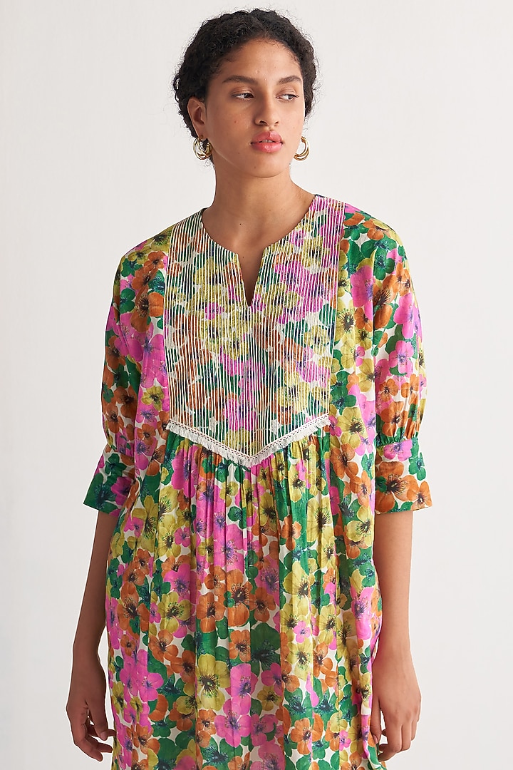 Multi-Colored Pure Cotton Printed & Embroidered Kurta Set by Shivani Bhargava at Pernia's Pop Up Shop