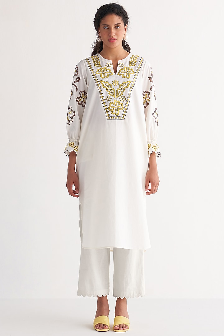 Ivory Cotton Cambric Embroidered Kurta Set by Shivani Bhargava at Pernia's Pop Up Shop