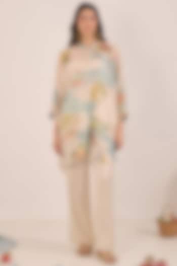 Ivory Silk Organza Printed Kurta Set by Shivani Bhargava at Pernia's Pop Up Shop