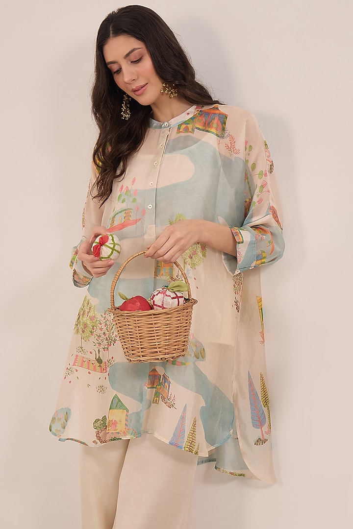 Ivory Silk Organza Printed Kurta Set by Shivani Bhargava at Pernia's Pop Up Shop
