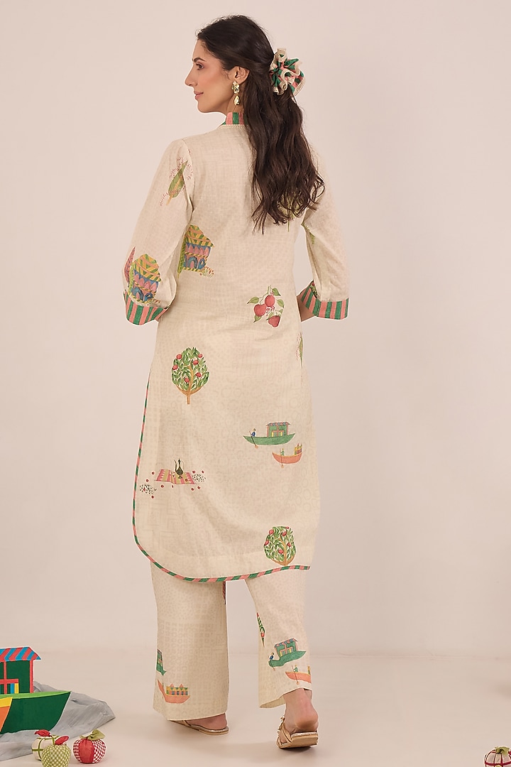 Cream Cotton Printed Straight Kurta Set by Shivani Bhargava at Pernia's Pop Up Shop