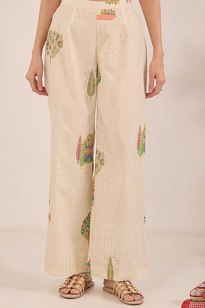 Cream Cotton Printed Straight Kurta Set by Shivani Bhargava at Pernia's Pop Up Shop