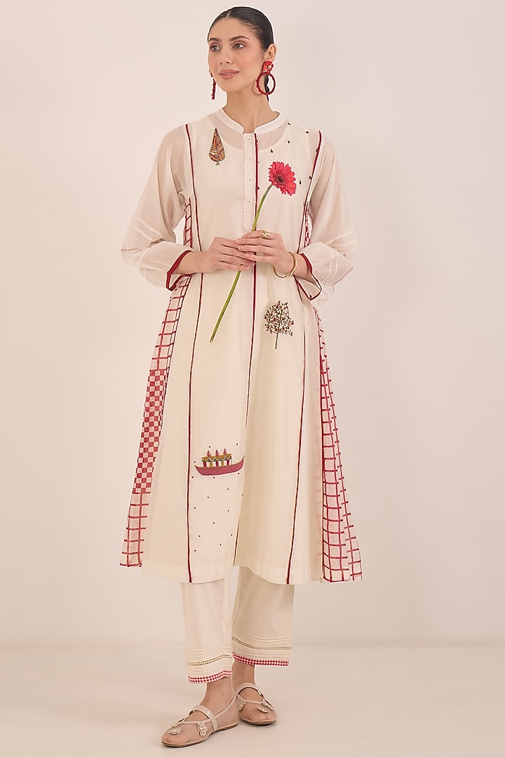 Ivory Silk Chanderi Printed Kurta Set by Shivani Bhargava at Pernia's Pop Up Shop